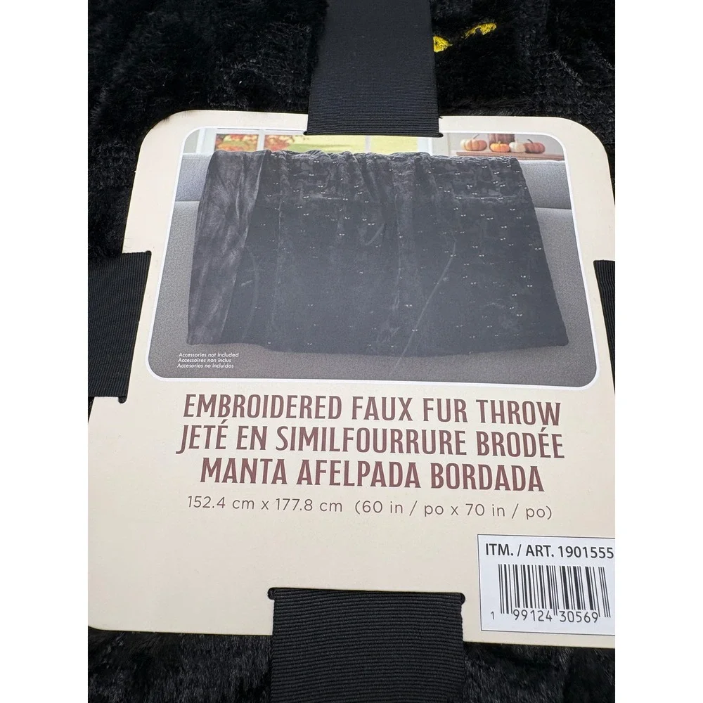 VIRAL TikTok Costco Halloween Black Cat Blanket Embroidered Faux Fur Throw NWT